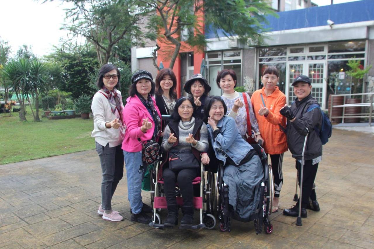 香草星空民宿 五结 外观 照片